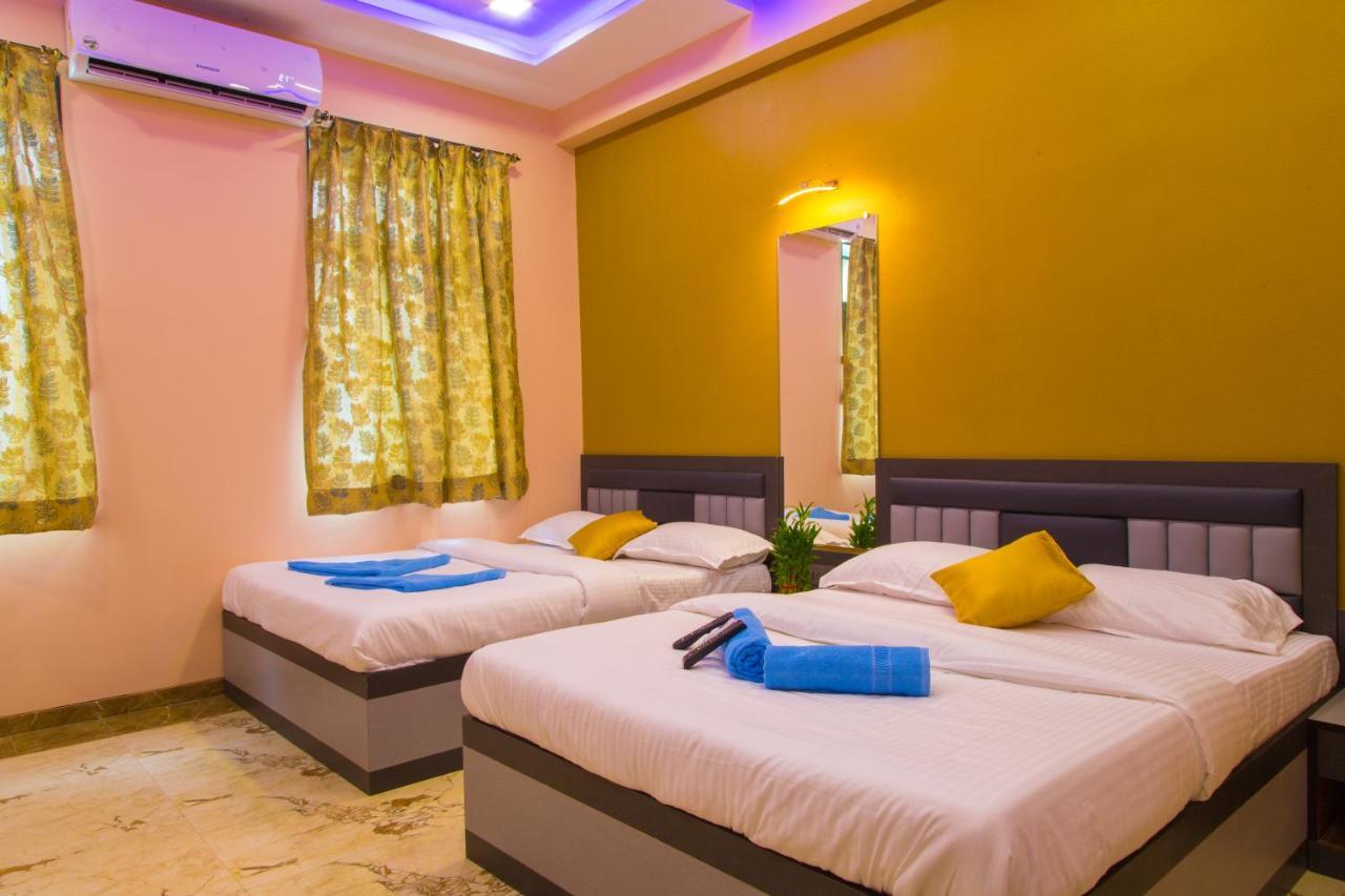 Hotel Tourister Bombay Esterno foto